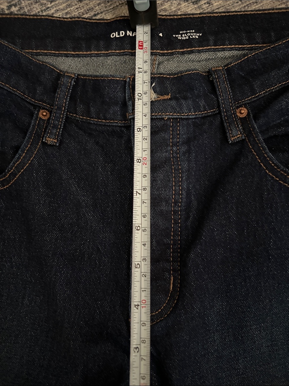 Old Navy Mid Rise Slouchy Wide Leg Crop Jeans Size 4 - Picture 5 of 9